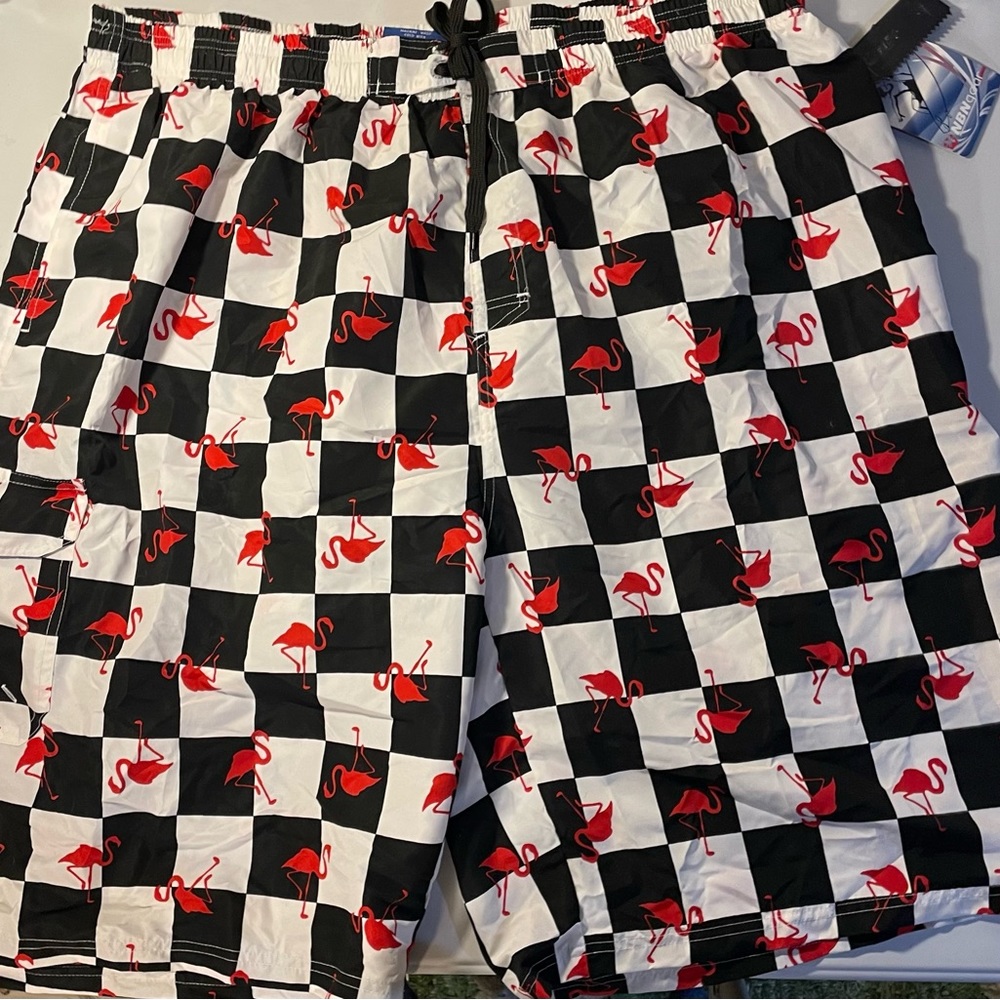 NBN Gear Big Tall Men’s 5 XL Swim Trunks Red Flamingo’s Black White NWT